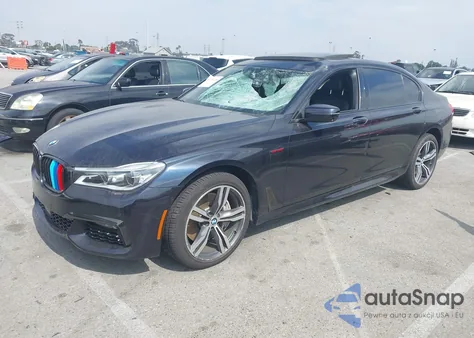 2016 BMW 750I xDrive z USA, uszkodzony, nr VIN WBA7F2C53GG416445